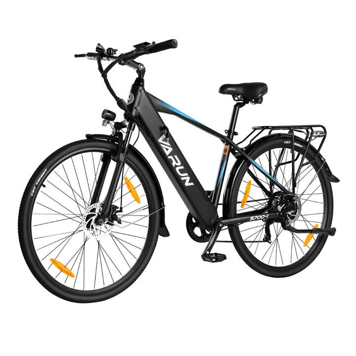 VARUN S700-1 elcykel snett framifrån i färgen svart