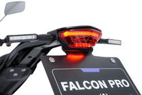 Bakljuset på 79BIKE Falcon Pro RL med tänd belysning