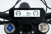 Närbild på displayen på 79BIKE Falcon Pro RL