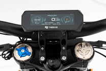 Närbild på displayen på 79BIKE Falcon Pro RL