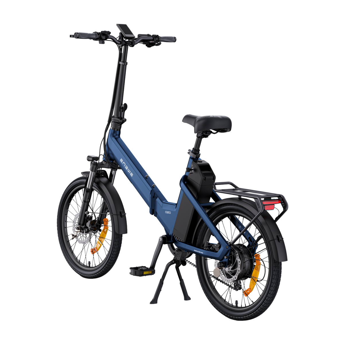 ENGWE O20 Boost, blå elcykel sedd snett bakifrån med display på styret, bagagehållare, baklykta och sidostöd