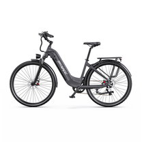 OneSport OT05 Max grå elcykel med lågt insteg i sidovy från vänster, med pakethållare och skärmar
