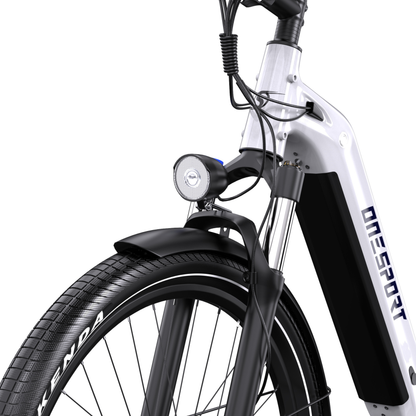 OneSport WT05 närbild på framlykta, stänkskärm, fjädergaffel och vit ram med batteridel