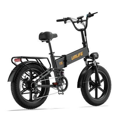 URLIFE T5 svart elcykel sedd snett bakifrån med pakethållare, bakljus och tjocka däck