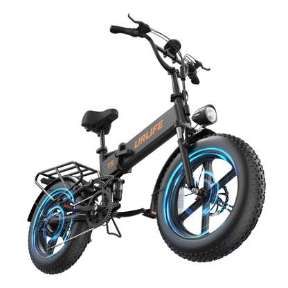 URLIFE T5 svart elcykel snett framifrån med blå grafiska effekter runt hjulen och framlampa