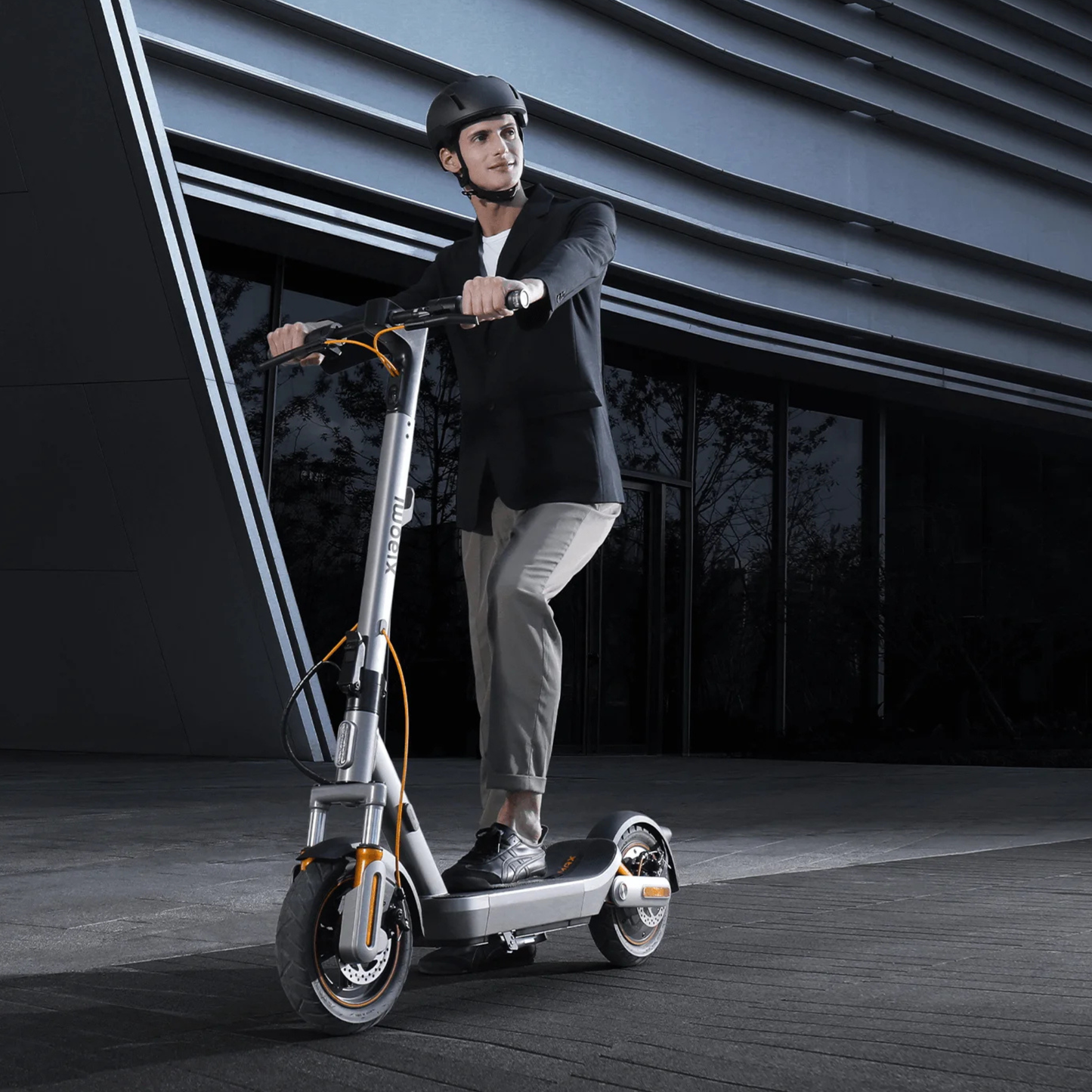 Xiaomi 6 Max - Electric scooter - Wheelyshop