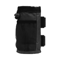 Flaskhållare Bag Edition i svart, sedd från sidan