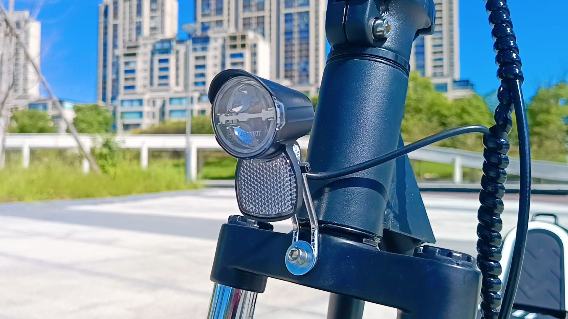 DriveTron DT01 - Elsparkcykel - Wheelyshop