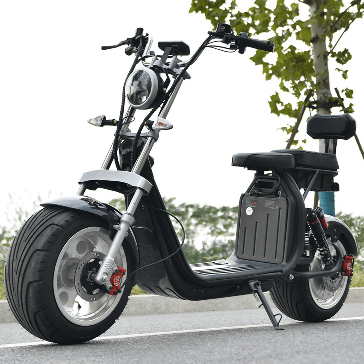 eHoodax X10 City Road elsparkcykel sedd från sidan på en väg
