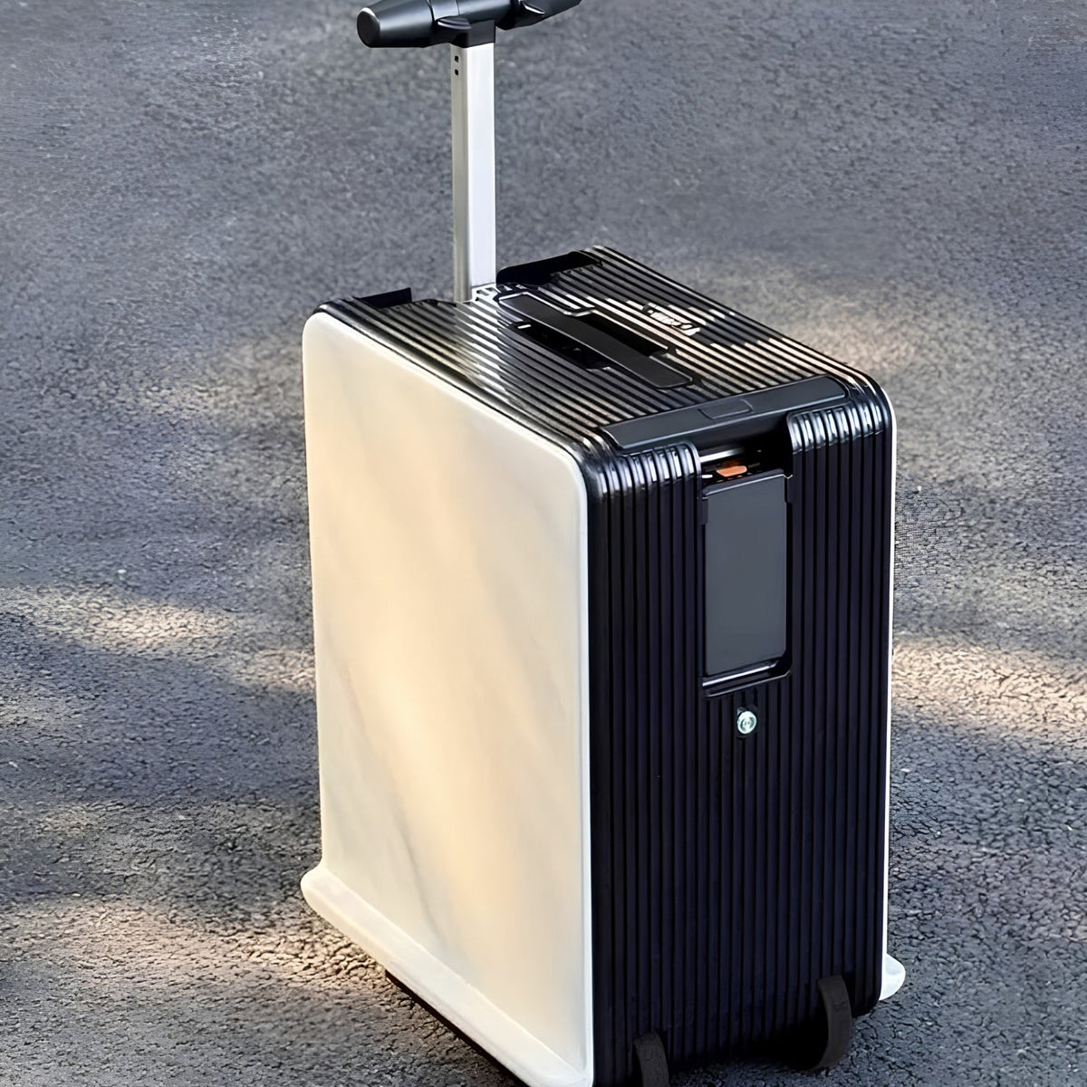 Air Pro Edition elektrisk åkbar resväska i vitt snett framifrån