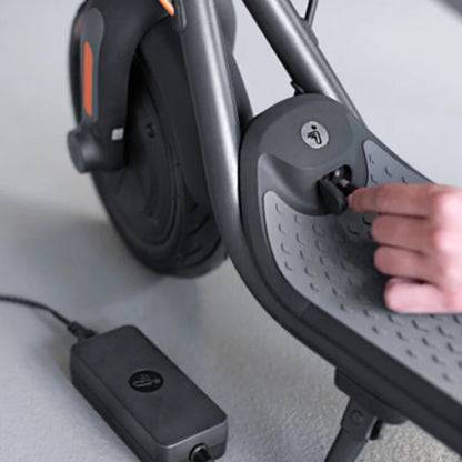 Gummiskydd laddport Ninebot F20/F25/F30/F40 - Reservdel - Wheelyshop