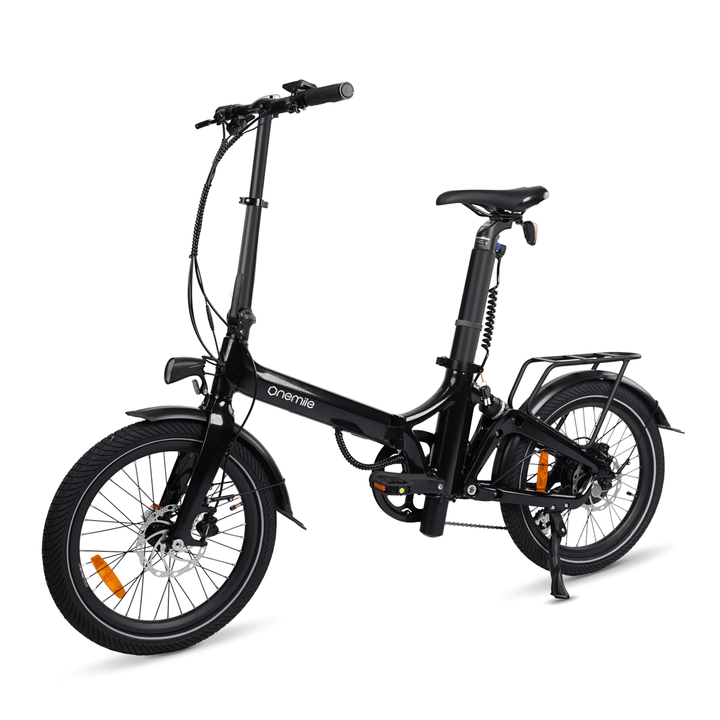 Onemile E2 hopfällbar elcykel snett framifrån i färgen svart