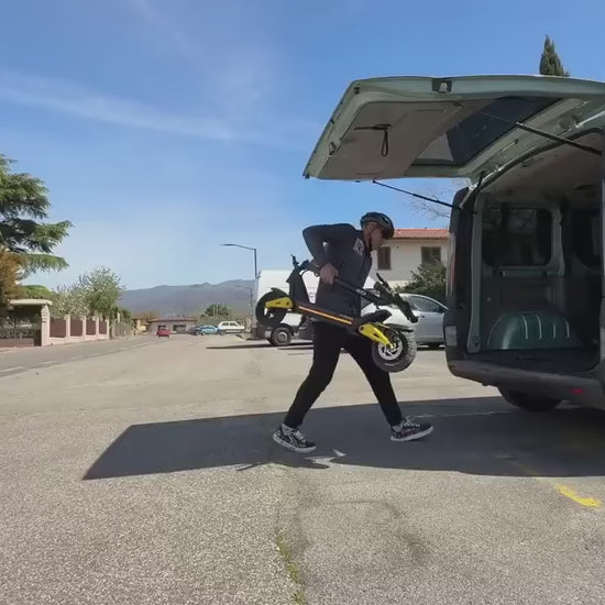 OOTD S10 Elsparkcykel Reklamvideo - Wheelyshop.se