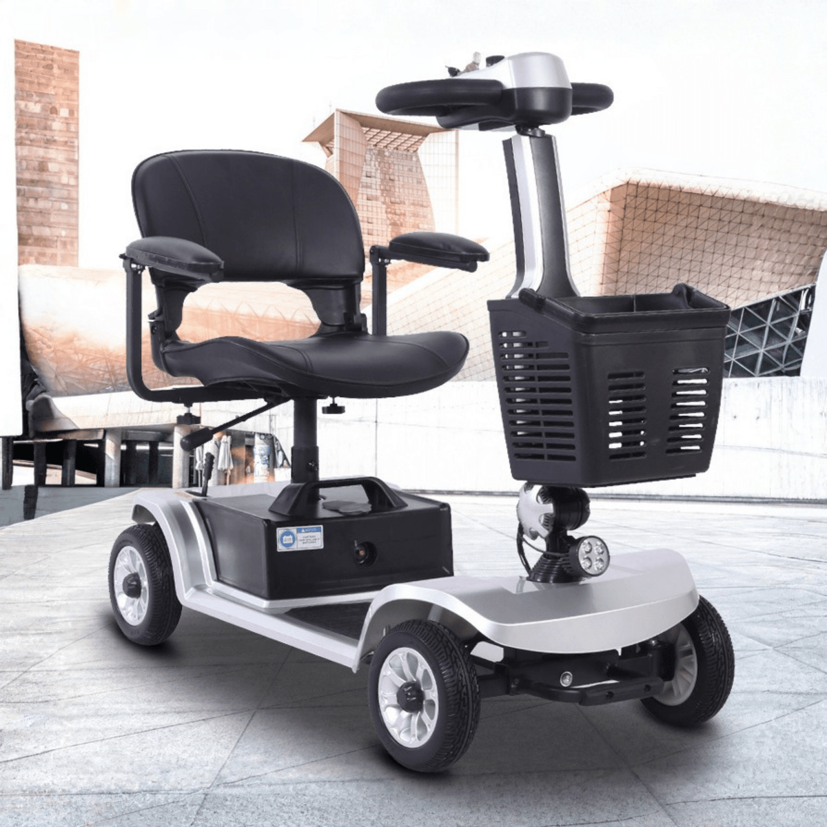 SEEDREAM S-02 permobil snett framifrån i färgen silver