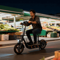 Man som kör Wheely H14 elsparkcykel